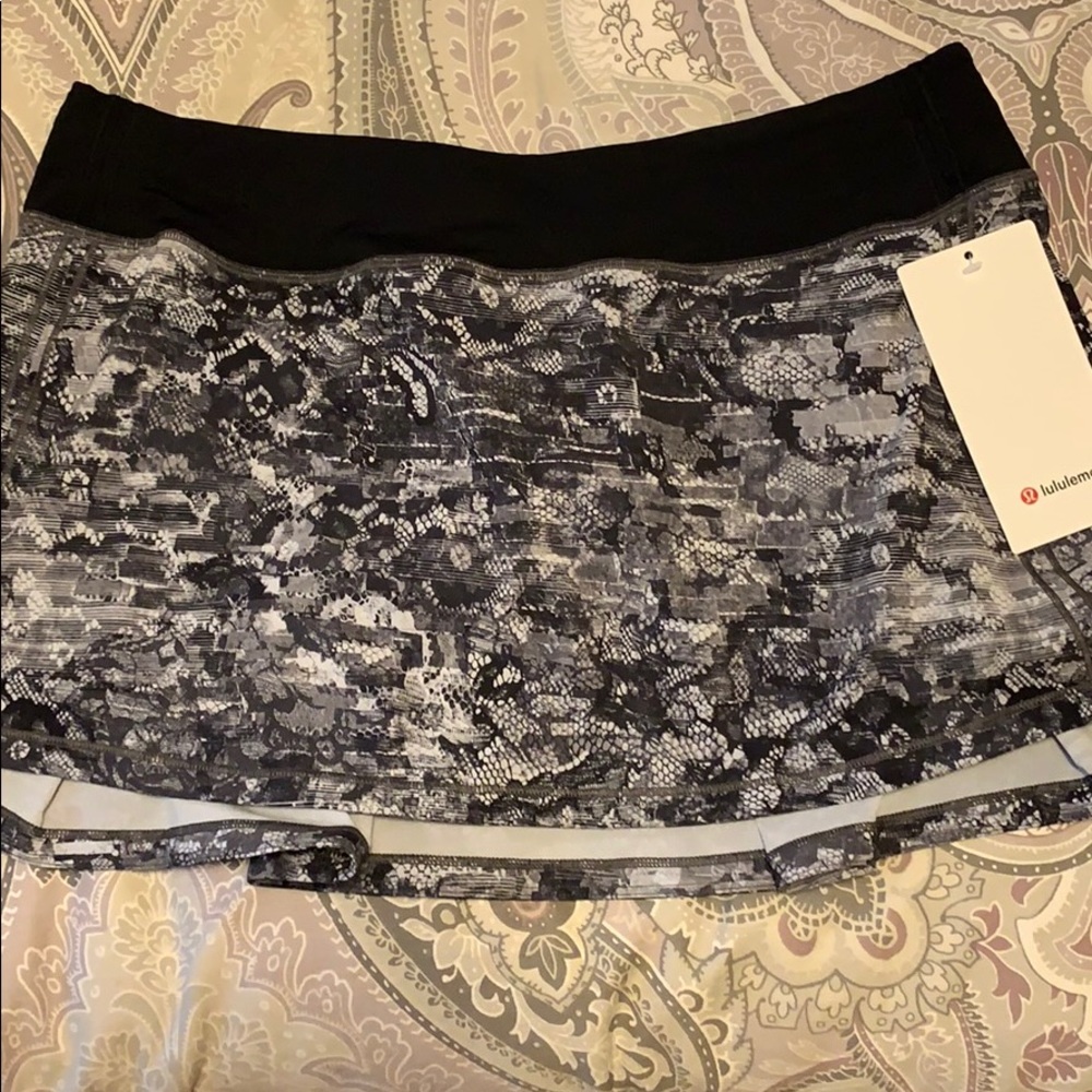 LuLulemon Pace Rival Skirt